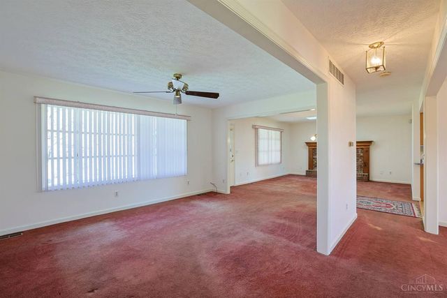 5581 Carlsbad Court, Fairfield, OH 45014