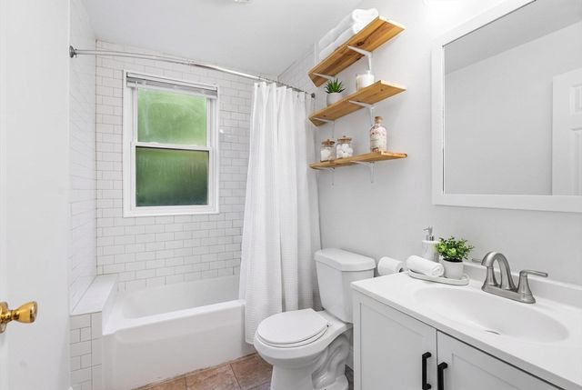 31 Franklin Ave, Chelsea, MA 02150