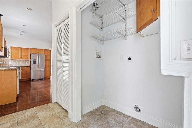 31 Franklin Ave, Chelsea, MA 02150