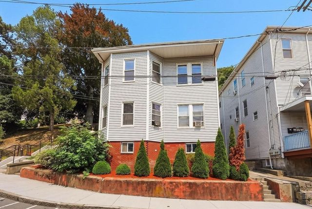 31 Franklin Ave, Chelsea, MA 02150