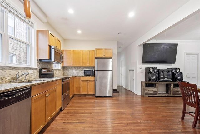 31 Franklin Ave, Chelsea, MA 02150
