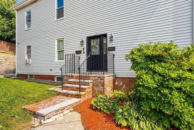31 Franklin Ave, Chelsea, MA 02150