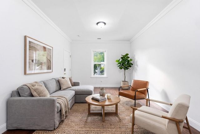 31 Franklin Ave, Chelsea, MA 02150