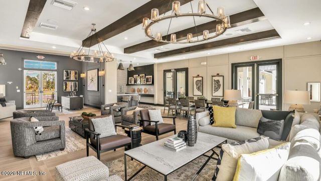 237 HILLCREST, St. Johns, FL 32259