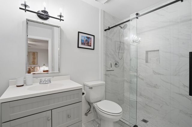 629 Bay Tree Court, Mount Pleasant, SC 29464