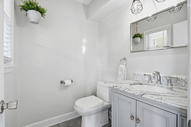 629 Bay Tree Court, Mount Pleasant, SC 29464