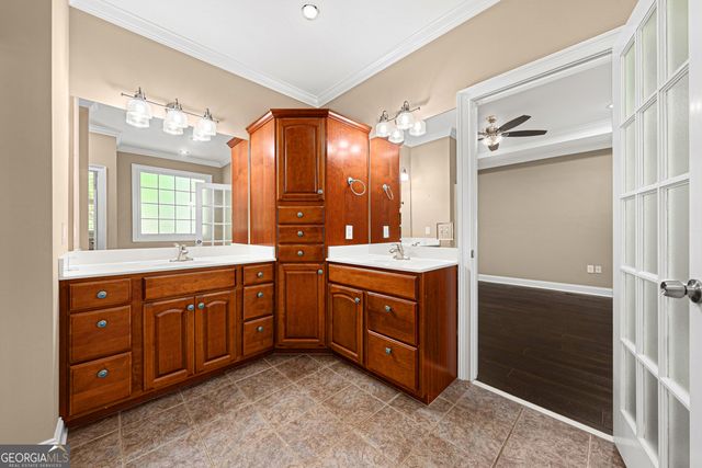 39 Azalea Drive, Hartwell, GA 30643