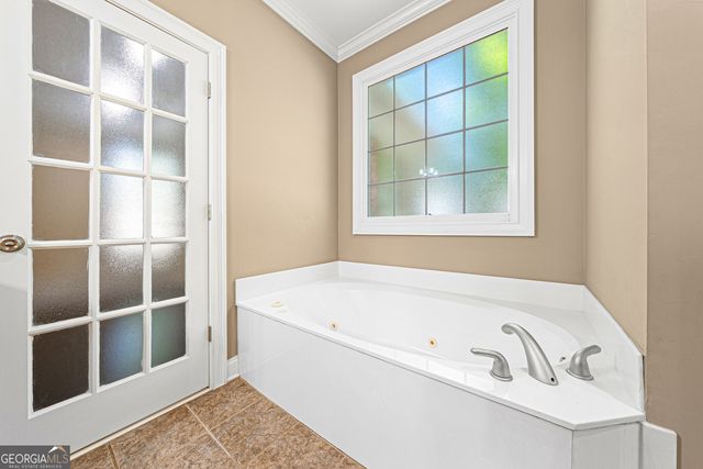 39 Azalea Drive, Hartwell, GA 30643