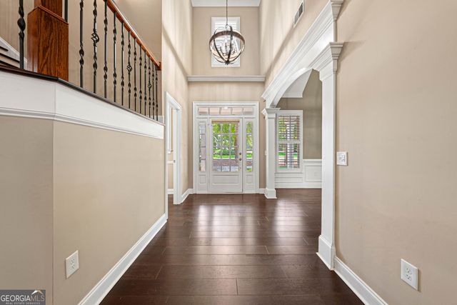 39 Azalea Drive, Hartwell, GA 30643