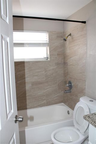 10512 121ST AVENUE, Largo, FL 33773