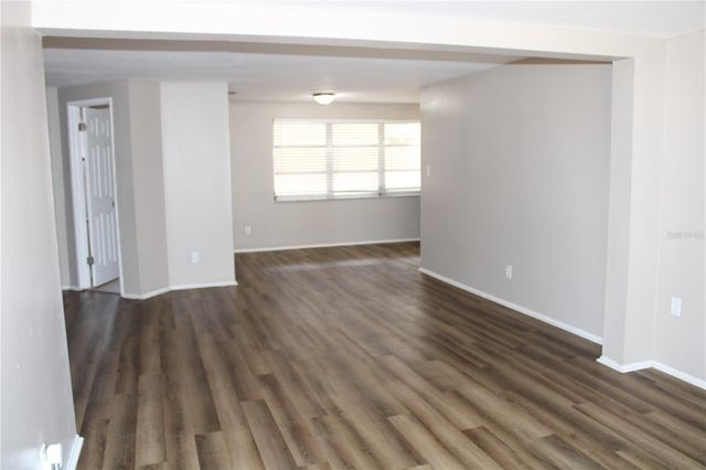 10512 121ST AVENUE, Largo, FL 33773