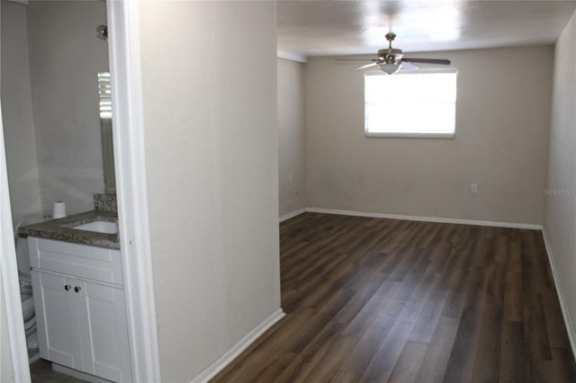 10512 121ST AVENUE, Largo, FL 33773