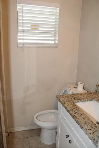 10512 121ST AVENUE, Largo, FL 33773