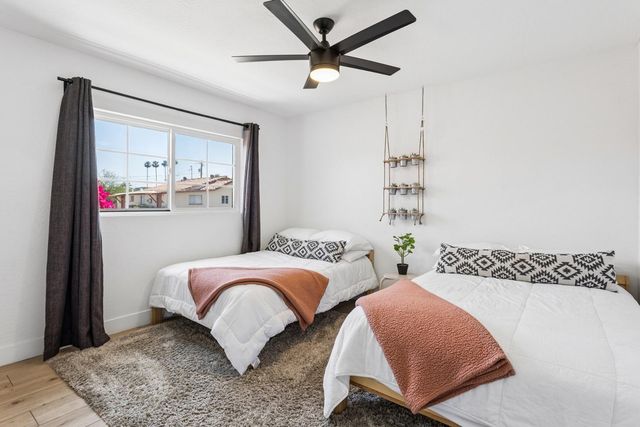 7616 E 3rd Street, Scottsdale, AZ 85251