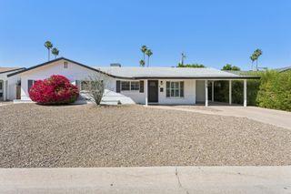 7616 E 3rd Street, Scottsdale, AZ 85251