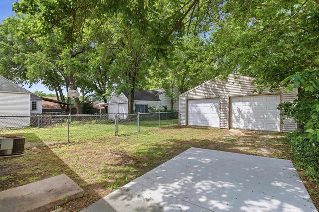 547 S Green, Wichita, KS 67211