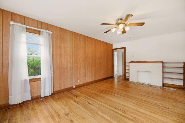 547 S Green, Wichita, KS 67211
