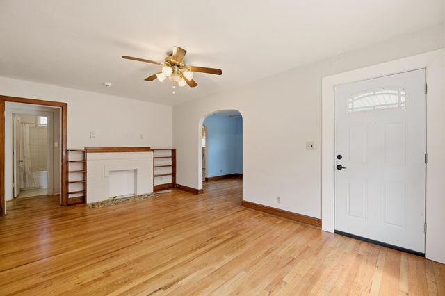547 S Green, Wichita, KS 67211