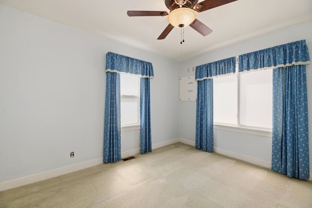 547 S Green, Wichita, KS 67211