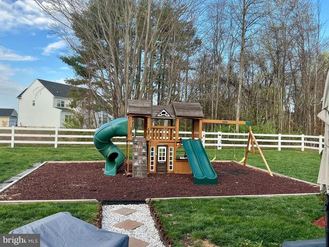 879 RED MAPLE RD, Smyrna, DE 19977