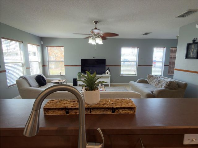 2552 AVENTURINE STREET, Kissimmee, FL 34744