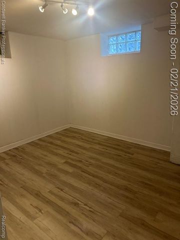 15833 Fordham Street, Detroit, MI 48205