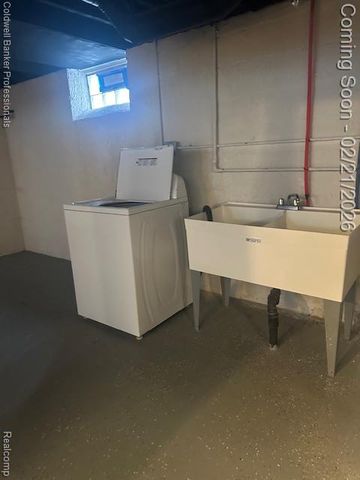 15833 Fordham Street, Detroit, MI 48205