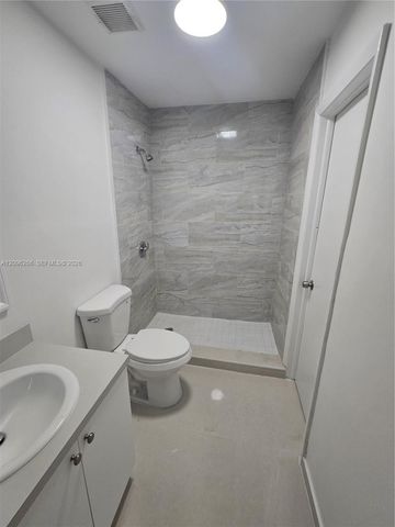 6151 W 24th Avenue 112, Hialeah, FL 33016
