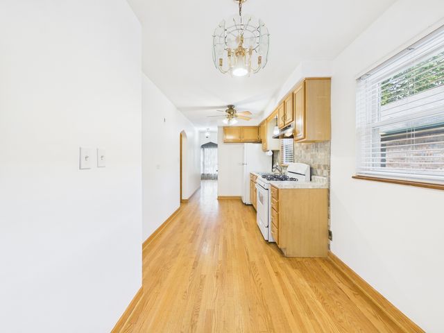 6345 W Peterson Avenue, Chicago, IL 60646