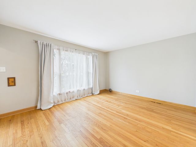 6345 W Peterson Avenue, Chicago, IL 60646
