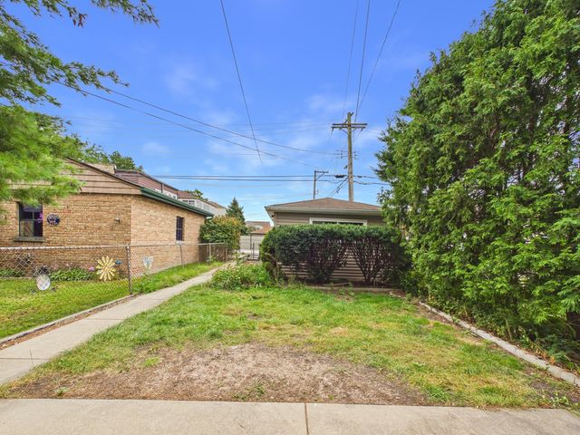 6345 W Peterson Avenue, Chicago, IL 60646