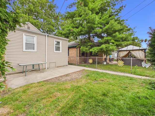 6345 W Peterson Avenue, Chicago, IL 60646