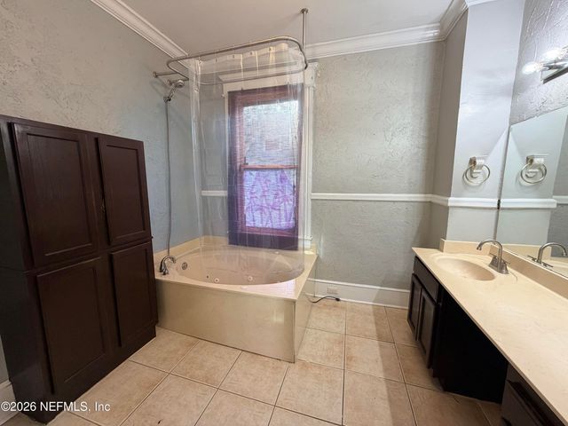 440 E 6TH Street, Jacksonville, FL 32206