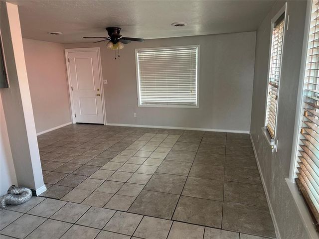 2625 SW 43rd Street, Oklahoma City, OK 73119