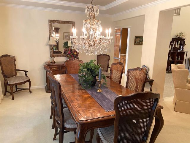 2401 Woodlake Cir, Lodi, CA 95242
