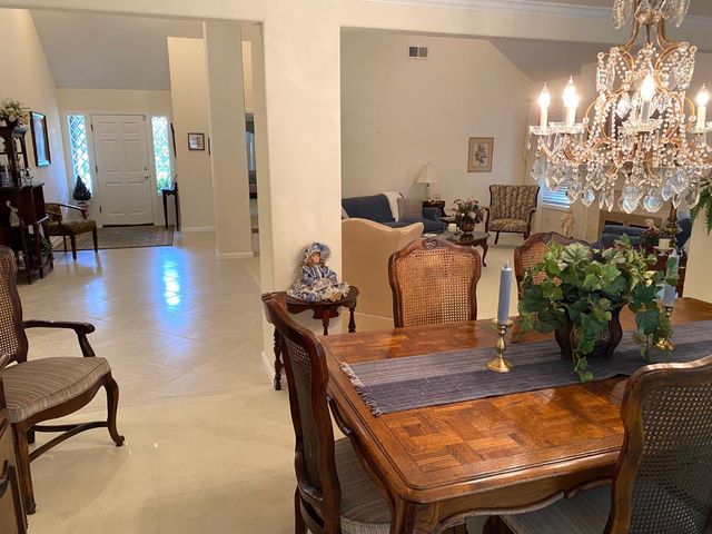 2401 Woodlake Cir, Lodi, CA 95242