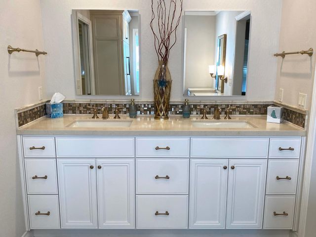 2401 Woodlake Cir, Lodi, CA 95242