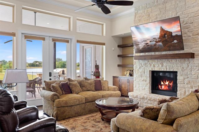 10343 Henley Cove, Iola, TX 77861