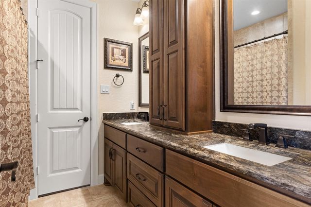 10343 Henley Cove, Iola, TX 77861