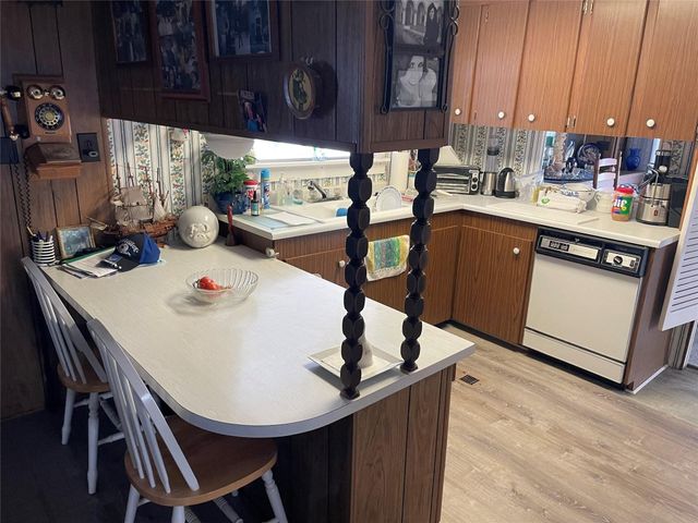 8621 SW 18th Court, Davie, FL 33324