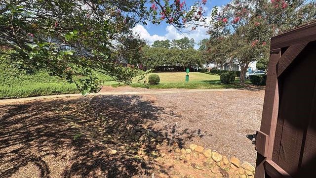 5011 Meadow Lane, Marietta, GA 30068
