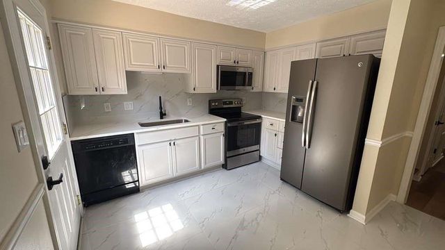 5011 Meadow Lane, Marietta, GA 30068