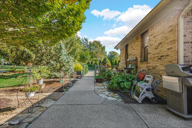 7430 E Stop 11 Road, Indianapolis, IN 46259