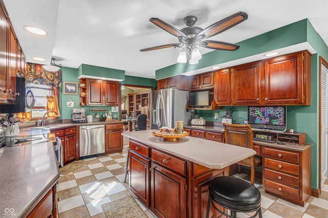 7430 E Stop 11 Road, Indianapolis, IN 46259