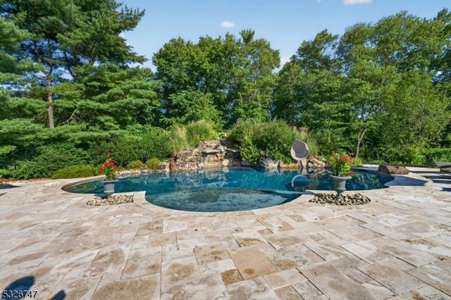 13 Militia Rd, Readington Twp., NJ 08889