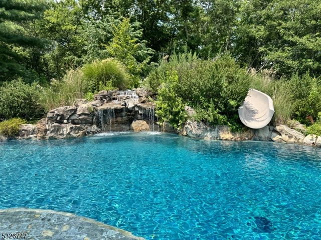 13 Militia Rd, Readington Twp., NJ 08889