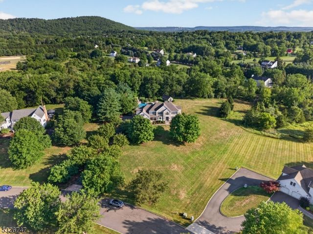 13 Militia Rd, Readington Twp., NJ 08889