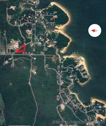 S 4242 Road, Eufaula, OK 74432