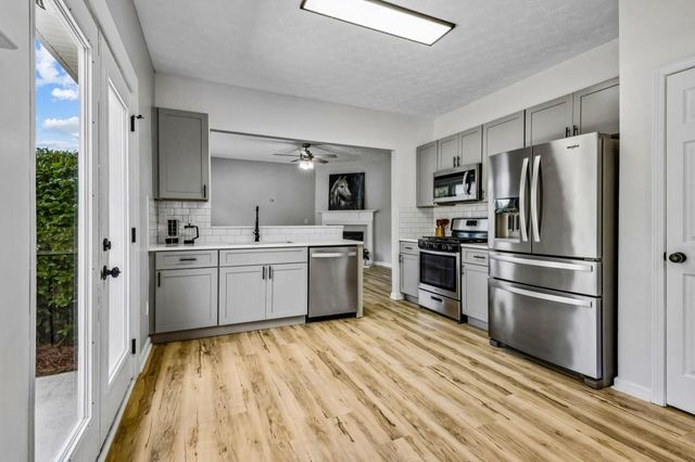 313 Woodland Pass, Canton, GA 30114
