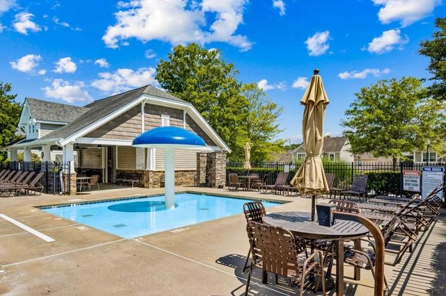 313 Woodland Pass, Canton, GA 30114